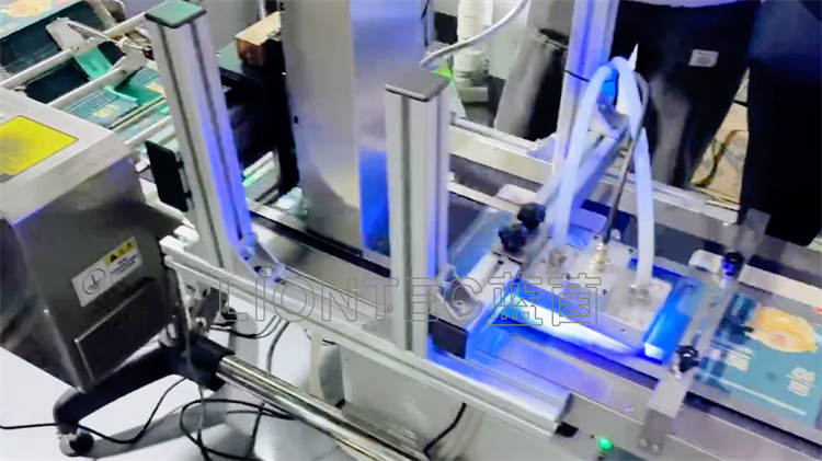 如果你的應(yīng)用要求“抗3M膠黏貼、抗刮擦、抗粘性”，可能這是你唯/一的選擇……